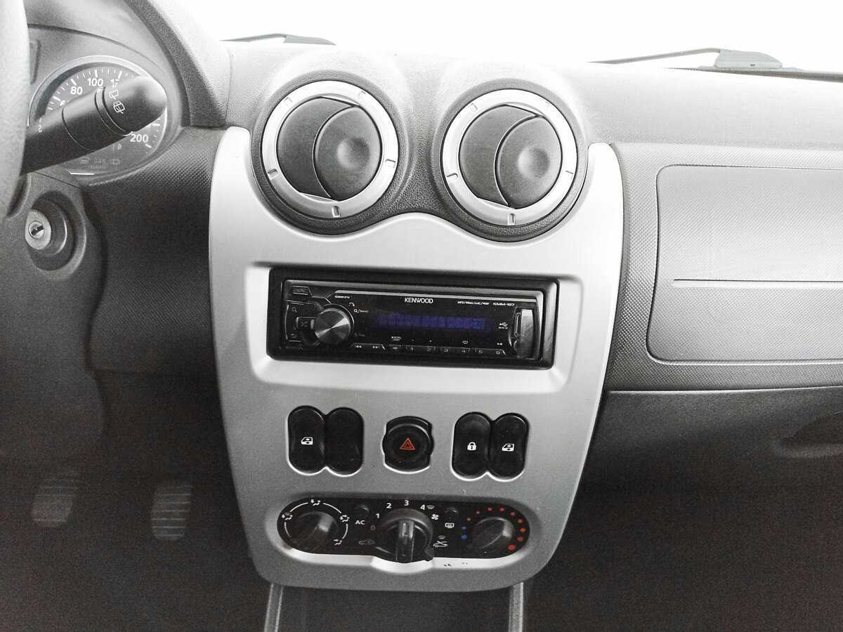 Купить Renault Sandero Stepway, 2014, 127 803 км, фото №13