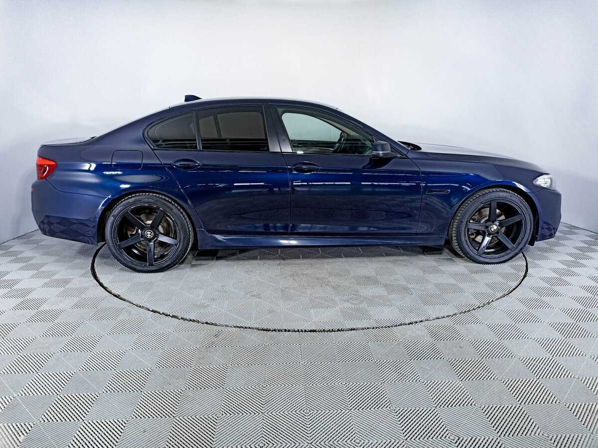 Купить BMW 5 серии 528i, 2014, 128 197 км, фото №4