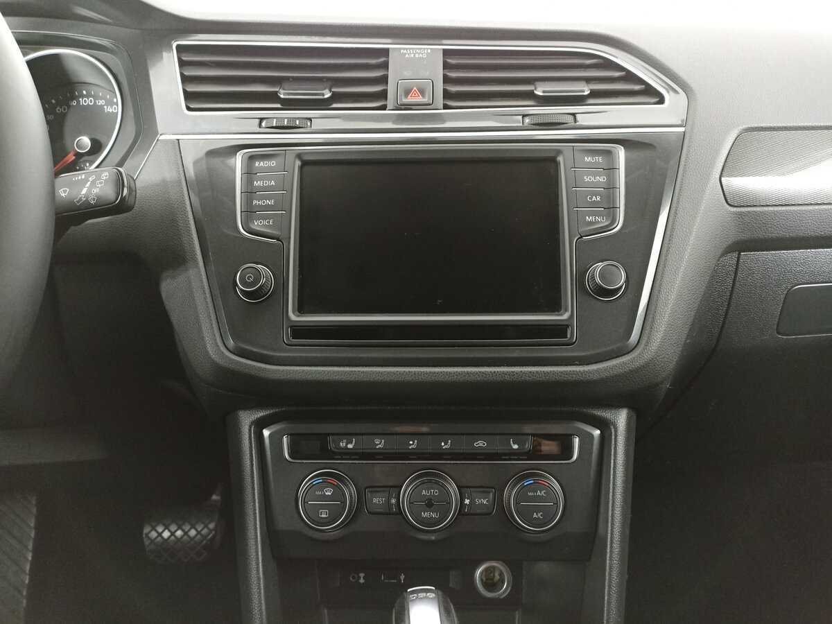 Купить Volkswagen Tiguan, 2017, 165 998 км, фото №13