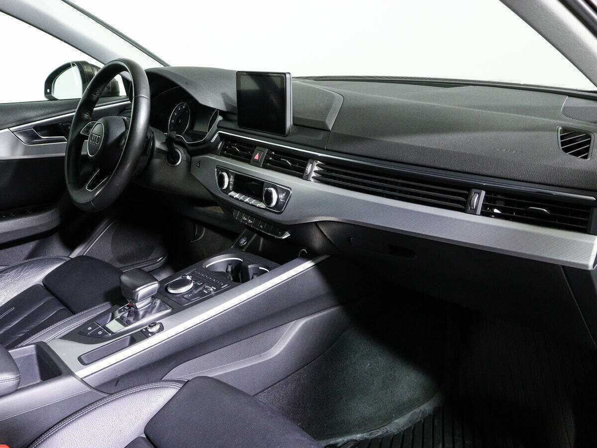Купить Audi A4, 2016, 126 000 км, фото №9