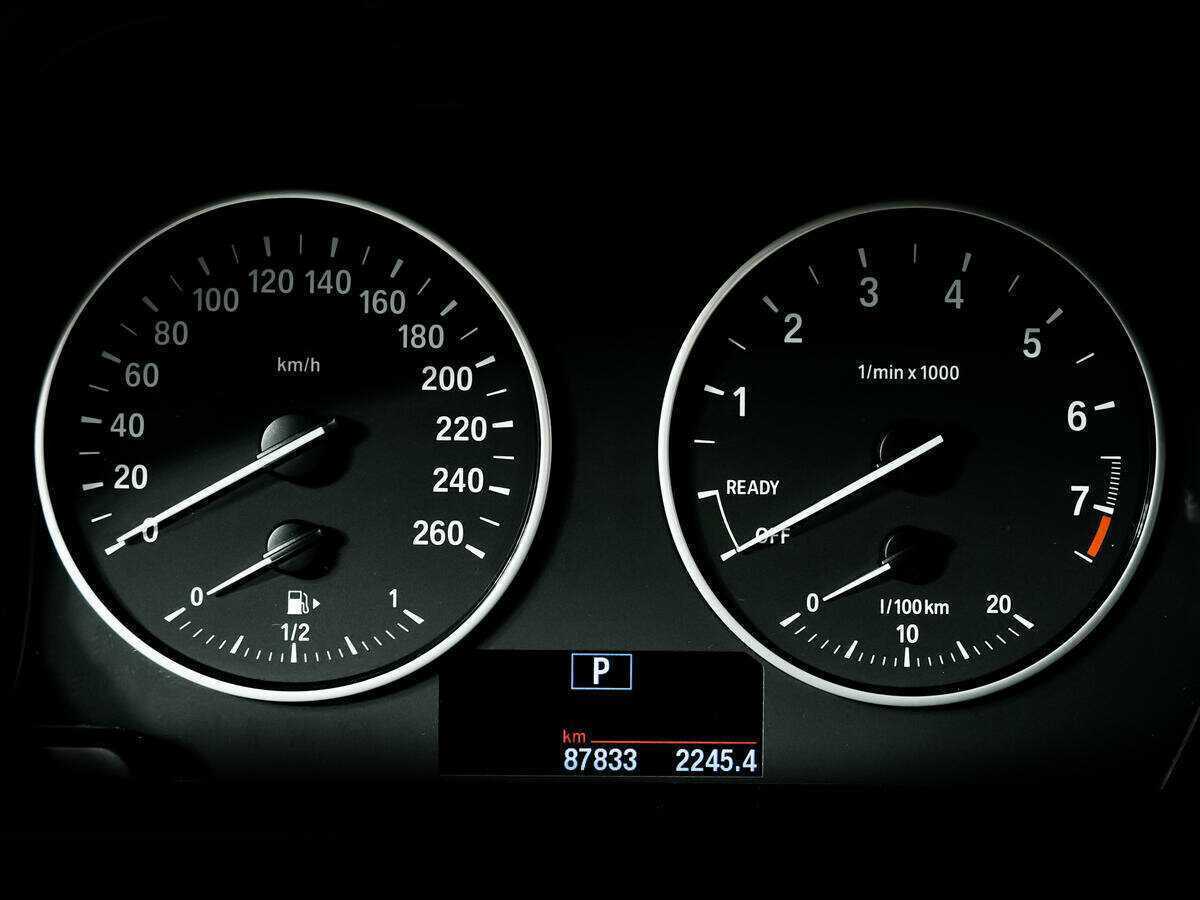 Купить BMW 1 серии 118i, 2016, 85 000 км, фото №10