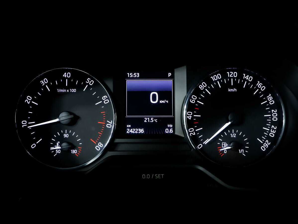 Купить Skoda Octavia, 2016, 242 236 км, фото №10