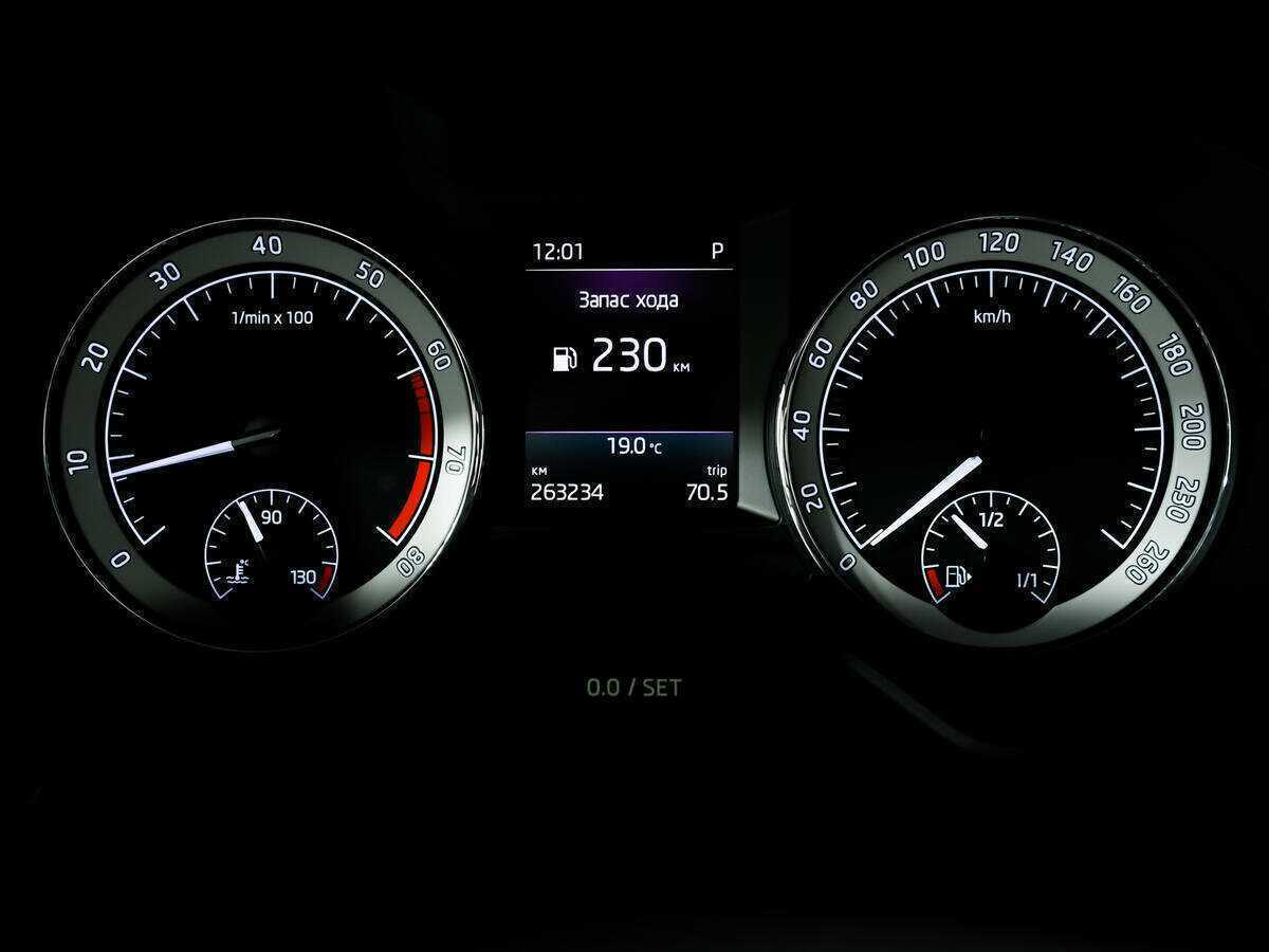 Купить Skoda Octavia, 2017, 263 229 км, фото №10