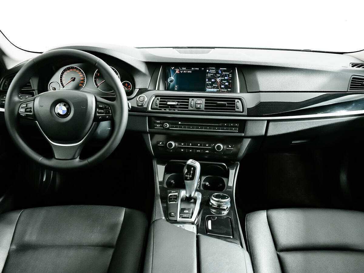 Купить BMW 5 серии 520i, 2014, 134 850 км, фото №10