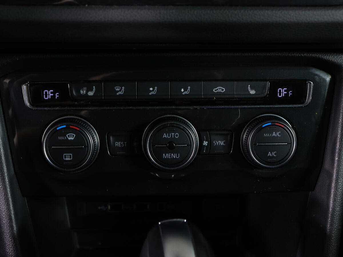 Купить Volkswagen Tiguan, 2020, 64 293 км, фото №21