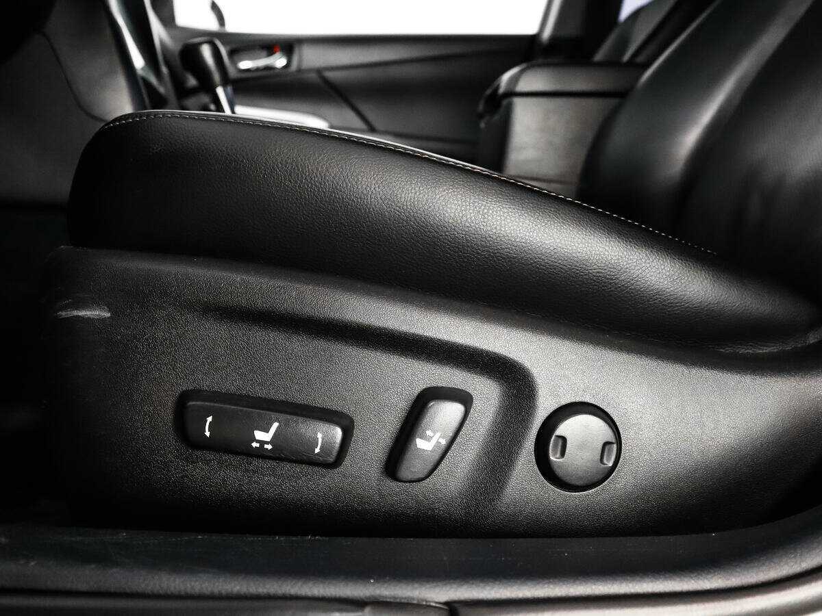 Купить Toyota Camry, 2014, 302 746 км, фото №10