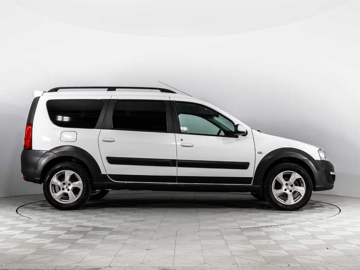 Купить Lada (ВАЗ) Largus Cross, 2015, 175 547 км, фото №4