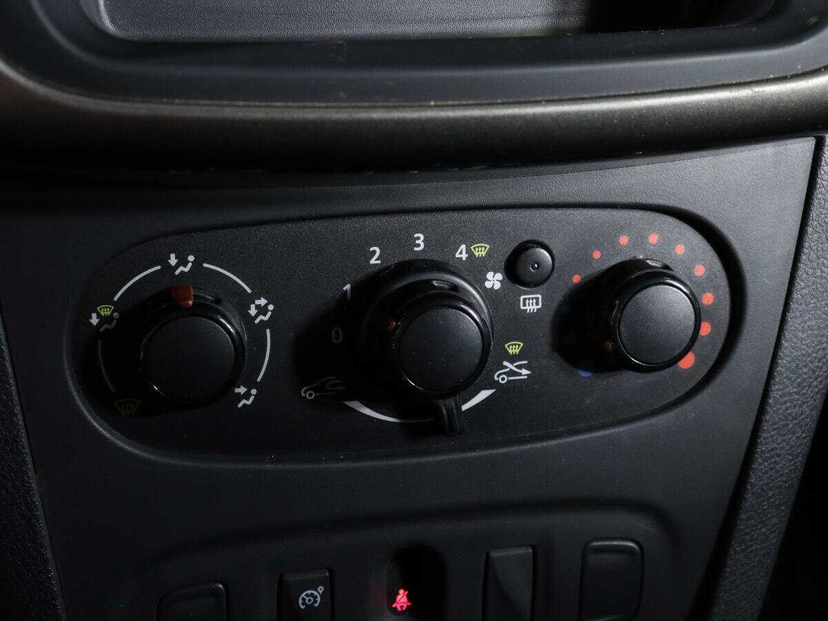 Купить Renault Sandero, 2015, 128 083 км, фото №18