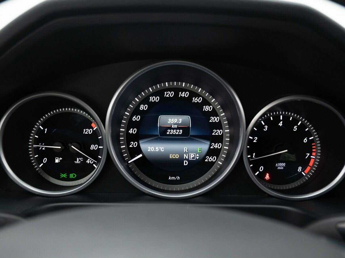 Купить Mercedes-Benz E-Класс 200, 2015, 23 500 км, фото №19