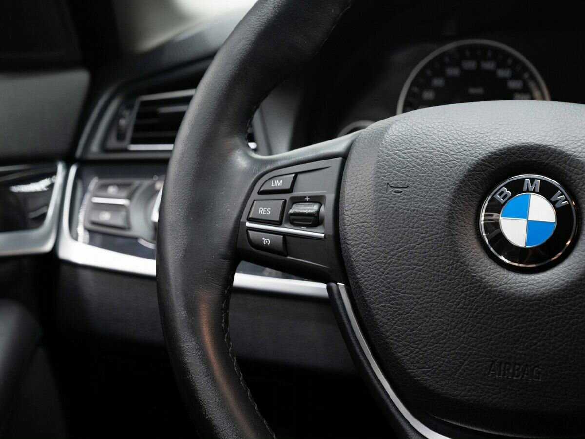 Купить BMW 5 серии 528i xDrive, 2013, 155 000 км, фото №18