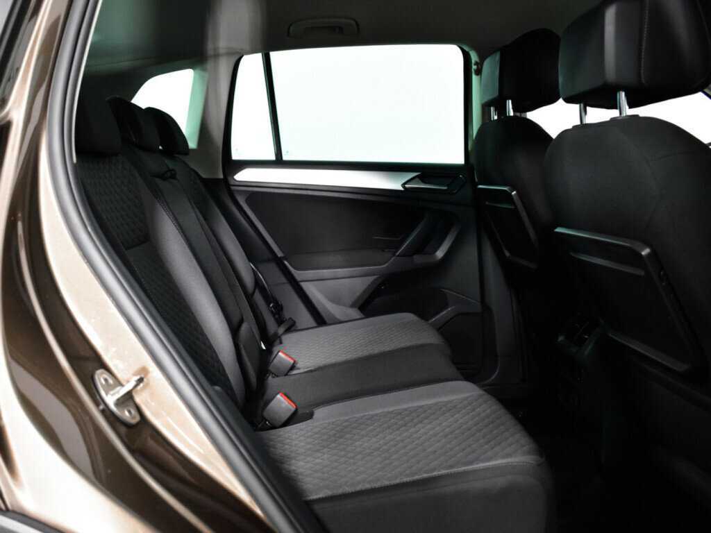 Купить Volkswagen Tiguan, 2017, 71 098 км, фото №10