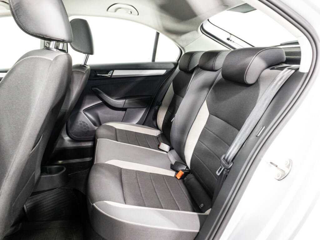 Купить Skoda Rapid, 2018, 90 987 км, фото №10