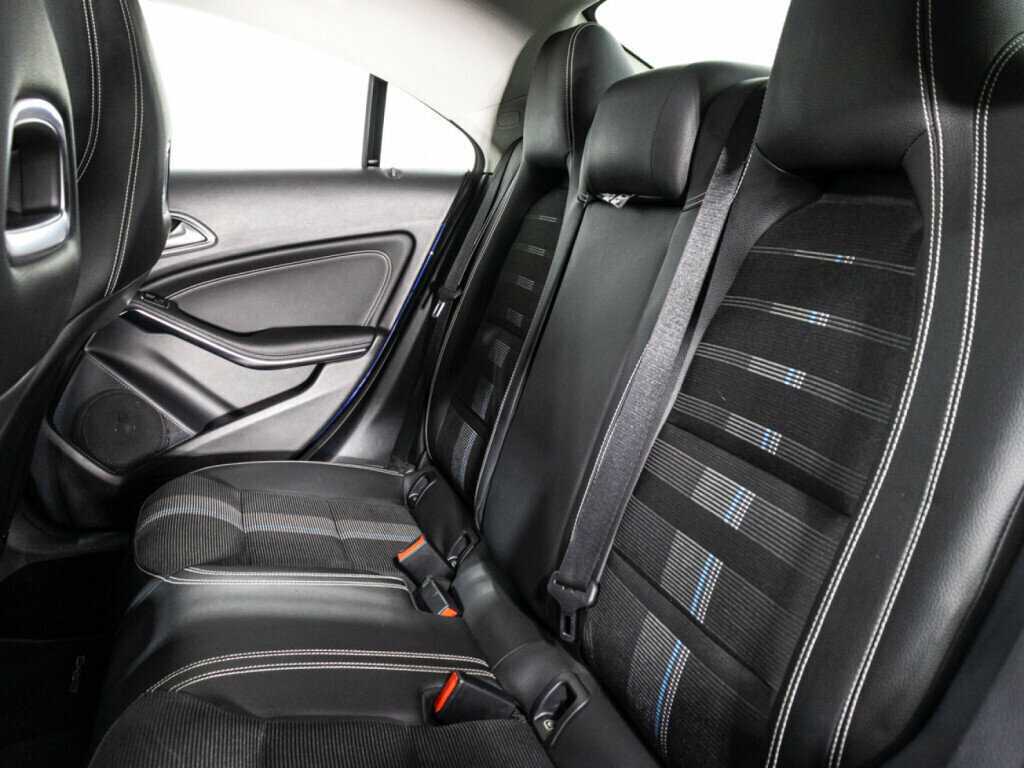 Купить Mercedes-Benz CLA 200, 2018, 118 094 км, фото №10