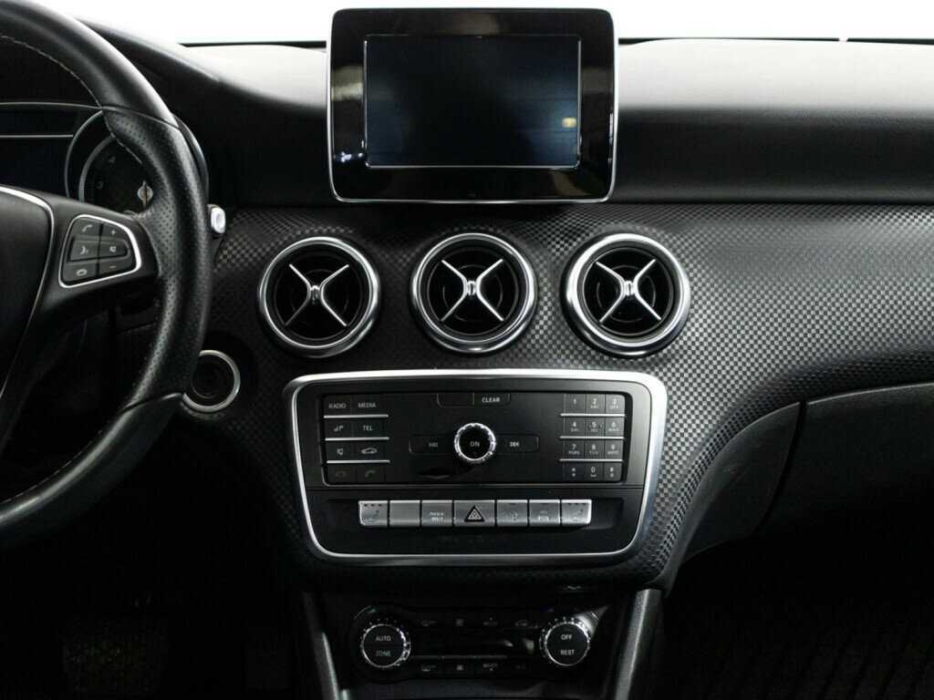 Купить Mercedes-Benz A-Класс 180, 2016, 105 560 км, фото №14