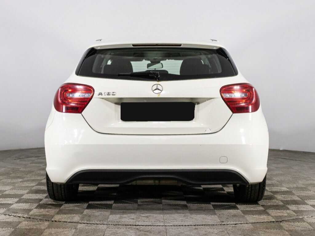 Купить Mercedes-Benz A-Класс 180, 2015, 176 482 км, фото №6