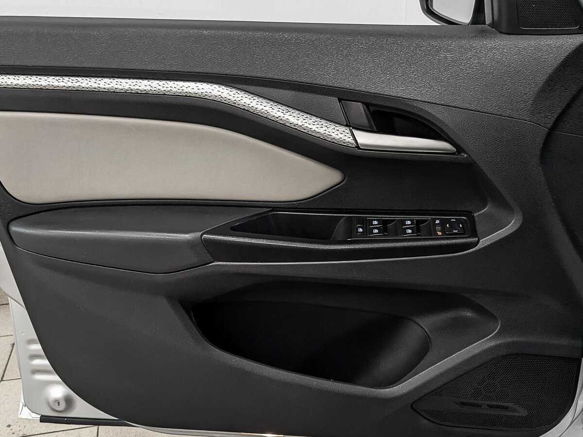 Купить Lada (ВАЗ) Vesta SW Cross, 2018, 127 132 км, фото №18