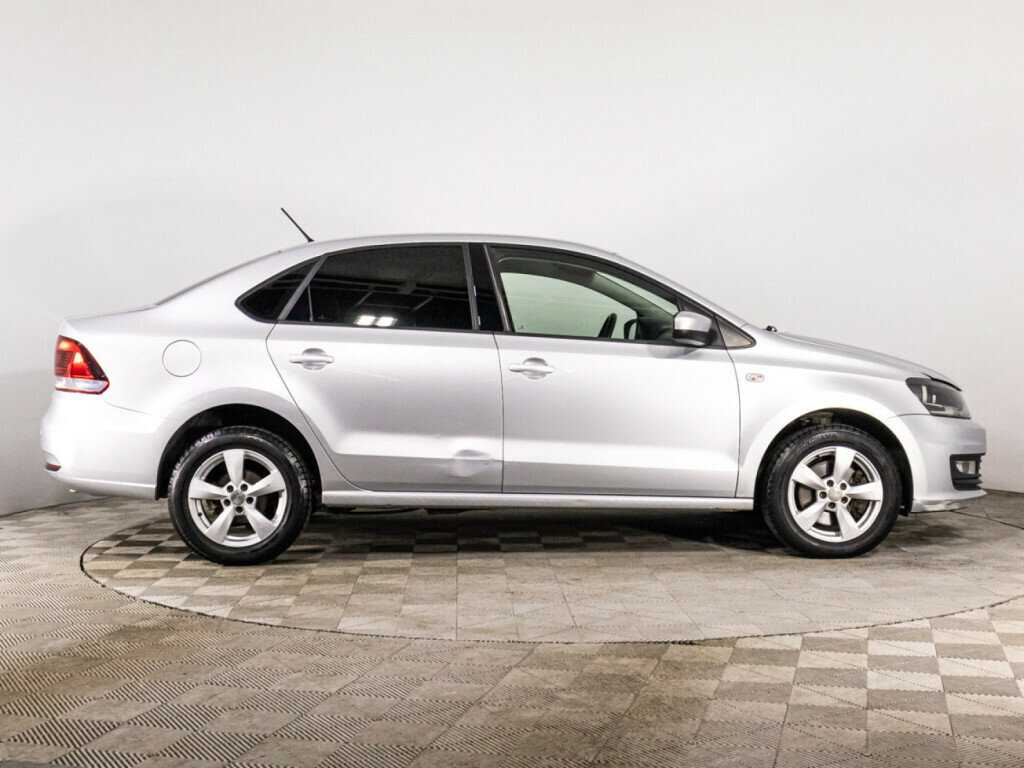 Купить Volkswagen Polo, 2016, 117 617 км, фото №4