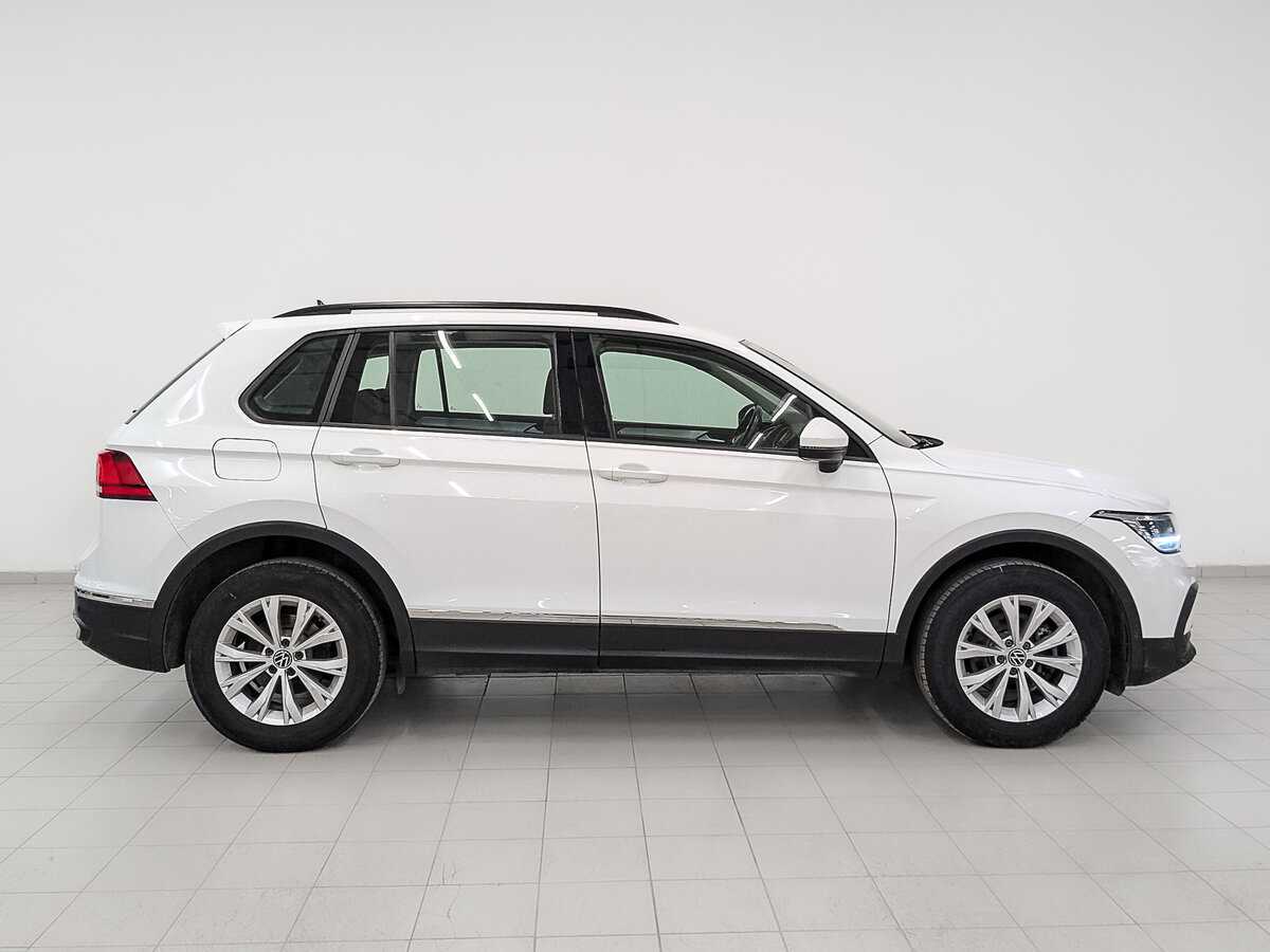 Купить Volkswagen Tiguan, 2021, 166 114 км, фото №4