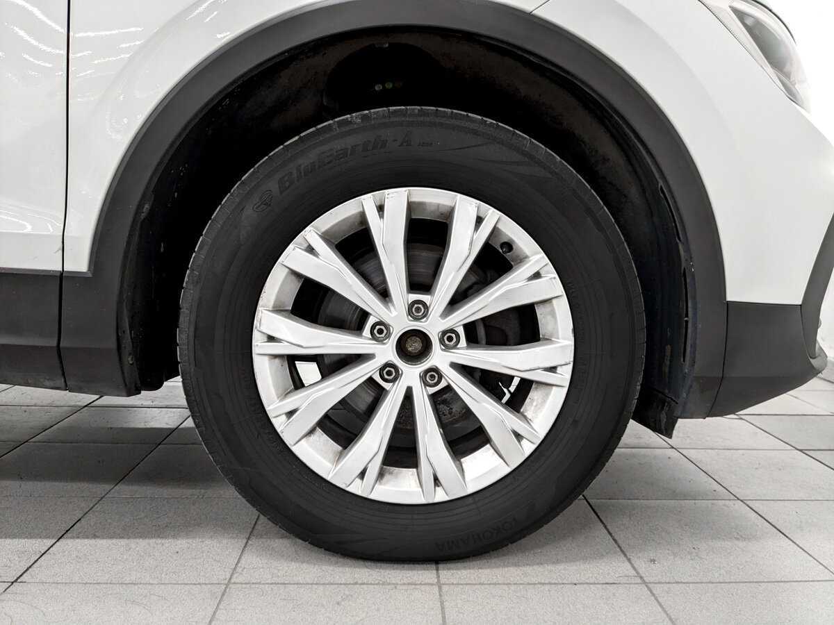 Купить Volkswagen Tiguan, 2021, 166 747 км, фото №18