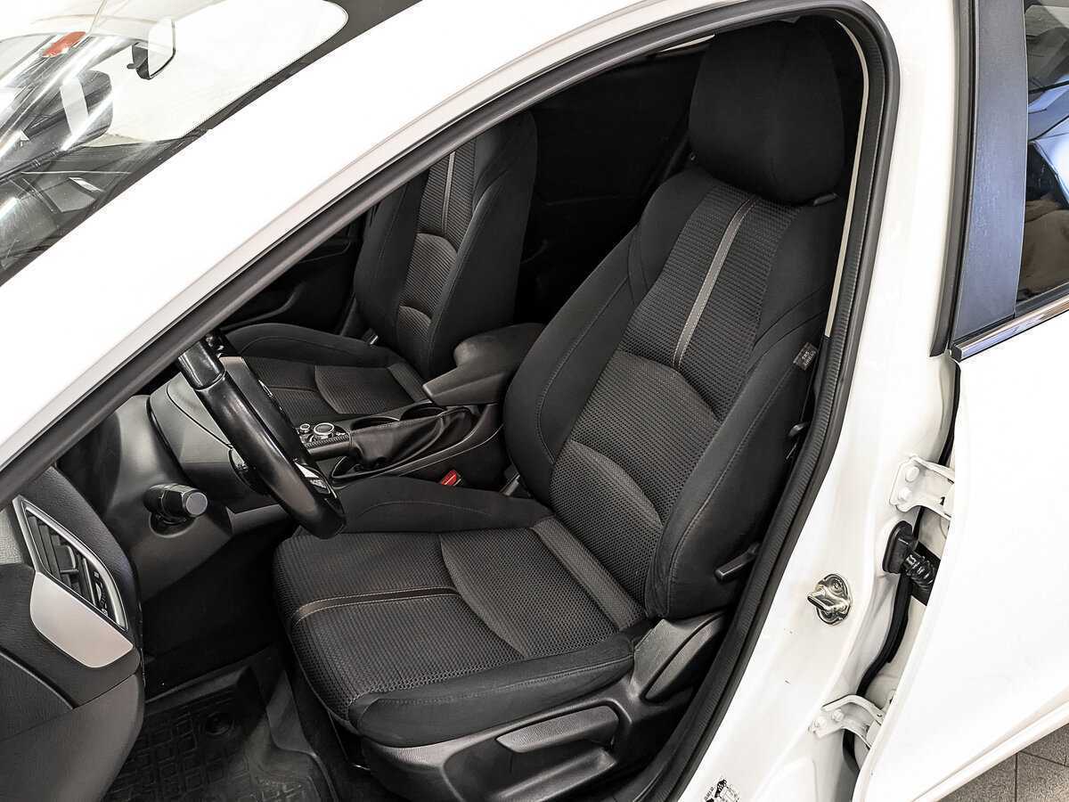 Купить Mazda 3, 2018, 133 358 км, фото №18