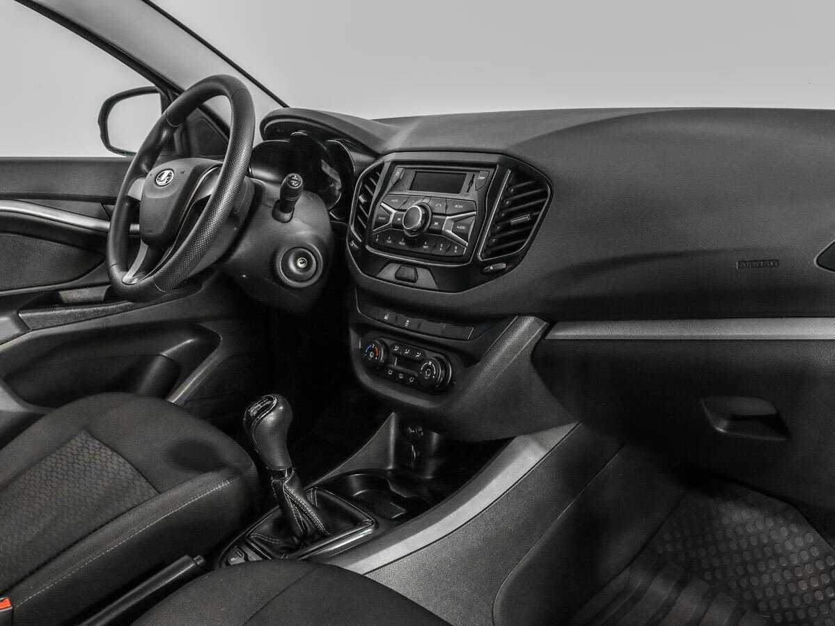 Купить Lada (ВАЗ) Vesta, 2017, 152 462 км, фото №11