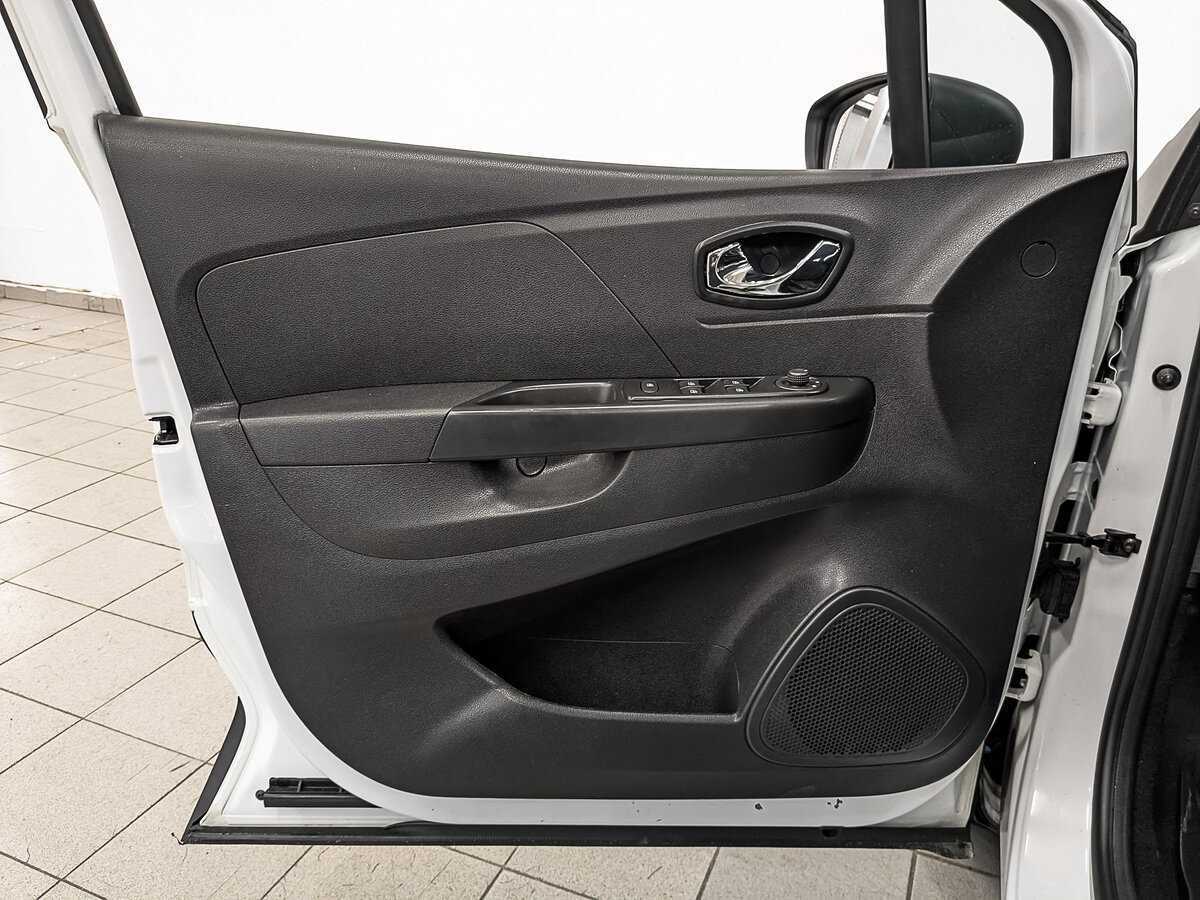 Купить Renault Kaptur, 2018, 100 947 км, фото №19