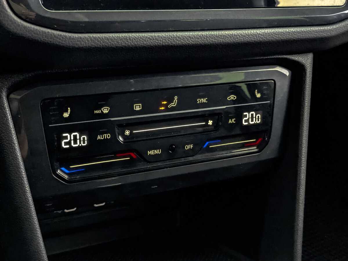 Купить Volkswagen Tiguan, 2021, 131 728 км, фото №25