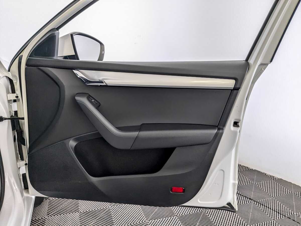 Купить Skoda Octavia, 2019, 67 859 км, фото №24