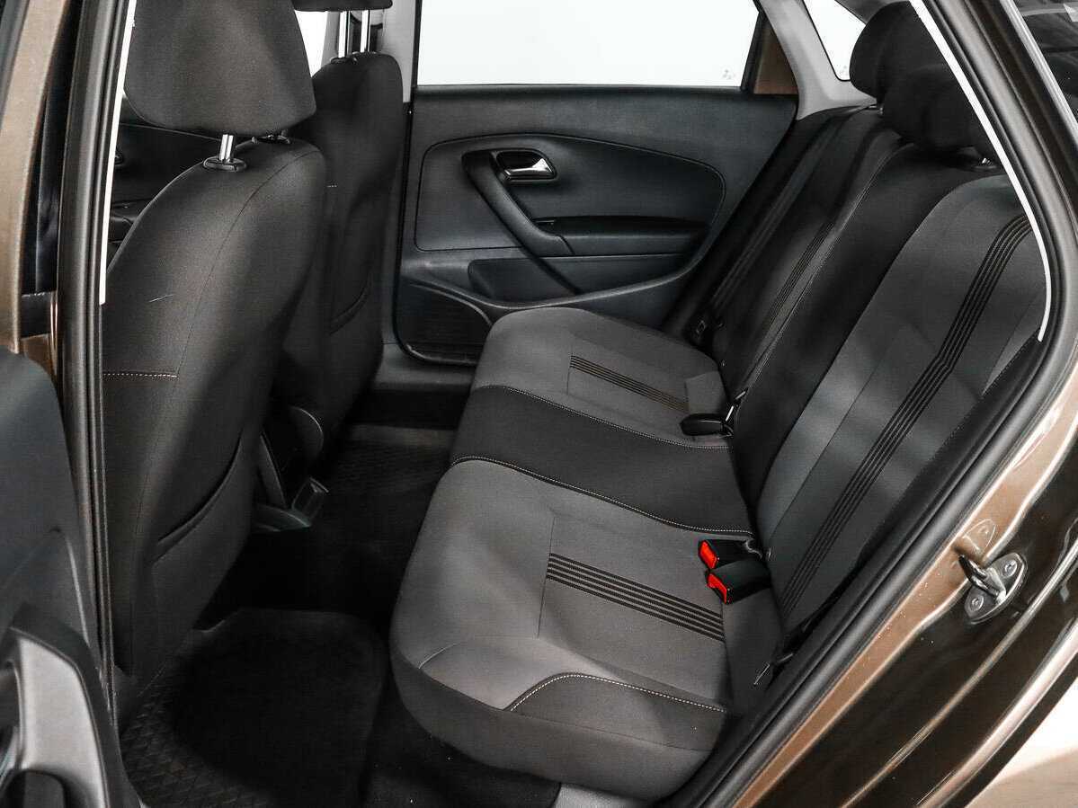 Купить Volkswagen Polo, 2016, 83 271 км, фото №10