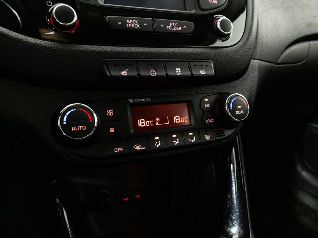 Купить Kia Ceed, 2013, 100 000 км, фото №15