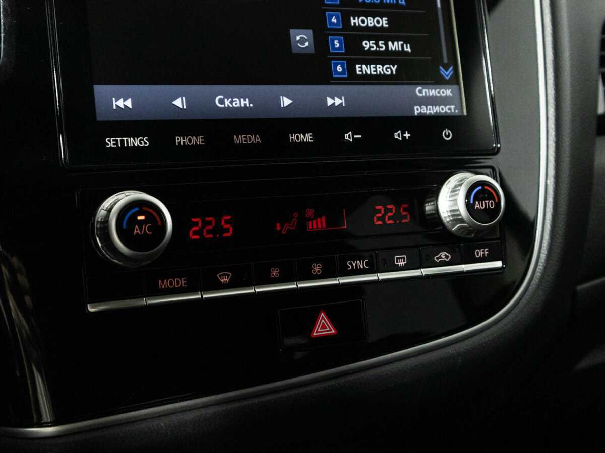 Купить Mitsubishi Outlander, 2021, 158 881 км, фото №16