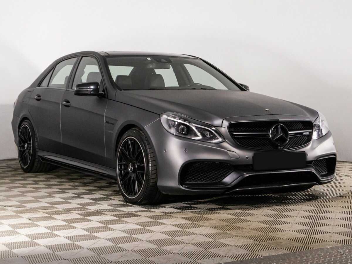 Mercedes-Benz E-Класс AMG