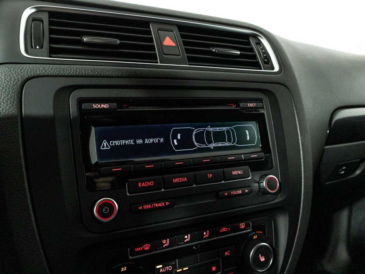 Купить Volkswagen Jetta, 2012, 165 500 км, фото №15