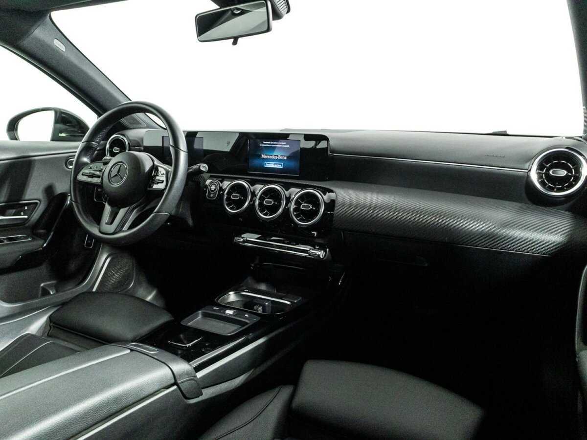Купить Mercedes-Benz A-Класс 200, 2019, 93 695 км, фото №9