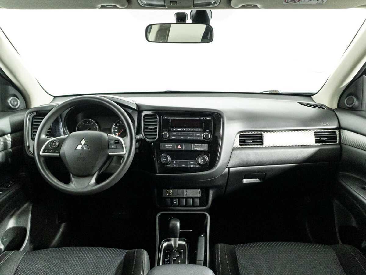 Купить Mitsubishi Outlander, 2018, 122 146 км, фото №13