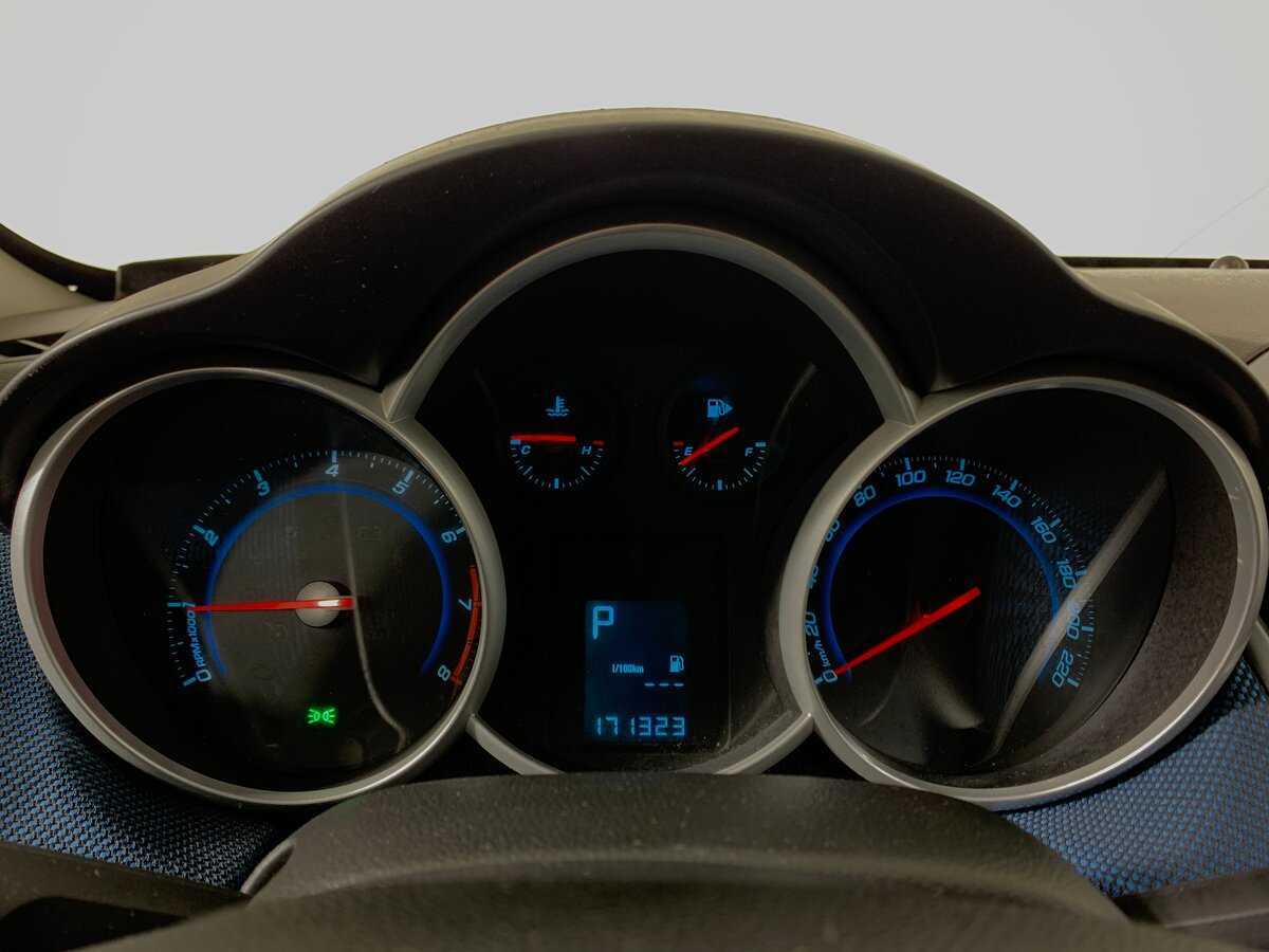 Купить Chevrolet Cruze, 2013, 171 320 км, фото №14