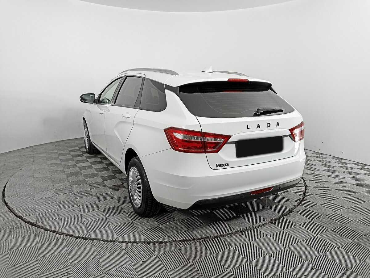 Купить Lada (ВАЗ) Vesta SW, 2019, 95 647 км, фото №7