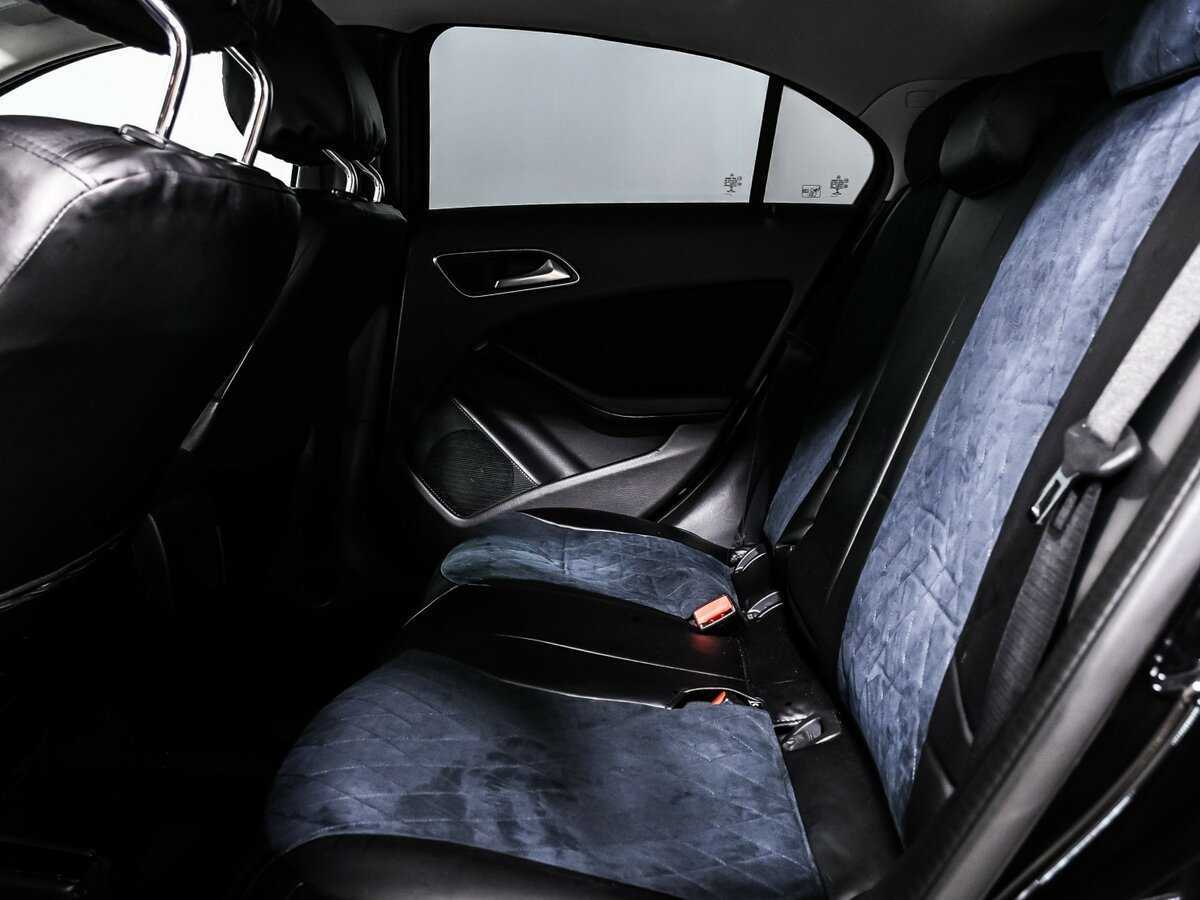 Купить Mercedes-Benz A-Класс 180, 2017, 130 000 км, фото №13