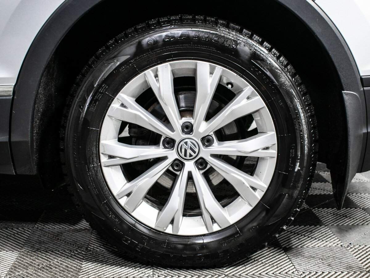 Купить Volkswagen Tiguan, 2017, 111 458 км, фото №15