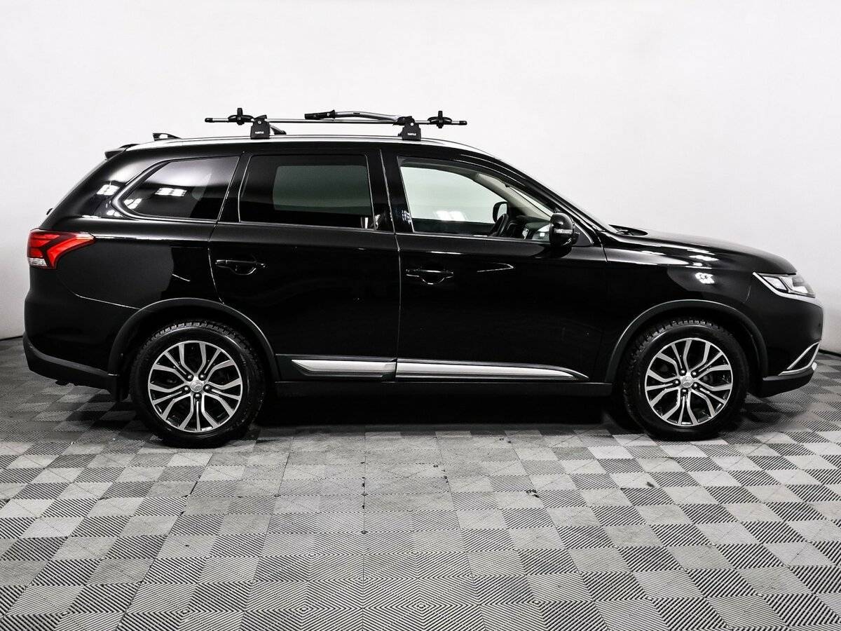 Купить Mitsubishi Outlander, 2018, 38 812 км, фото №4