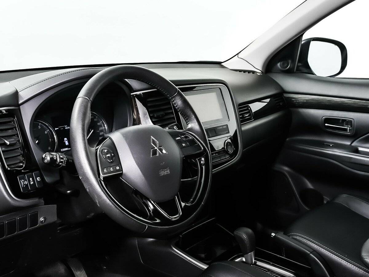 Купить Mitsubishi Outlander, 2018, 38 812 км, фото №13