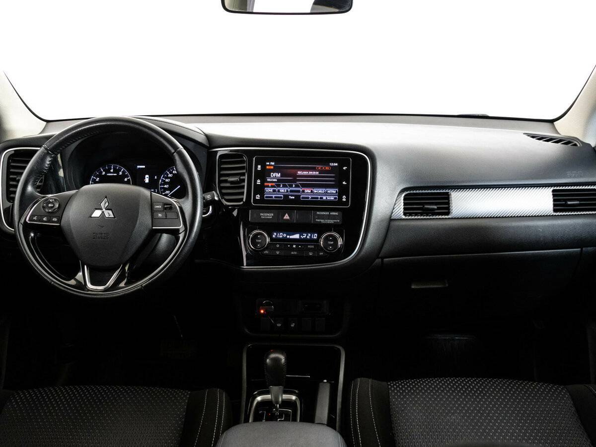 Купить Mitsubishi Outlander, 2018, 112 633 км, фото №8