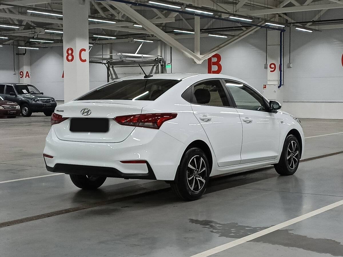 Купить Hyundai Solaris, 2017, 85 423 км, фото №5