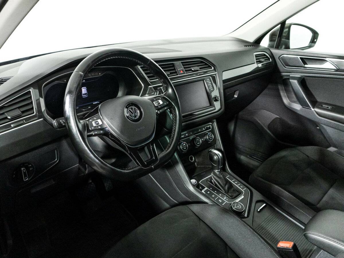 Купить Volkswagen Tiguan, 2017, 140 800 км, фото №11