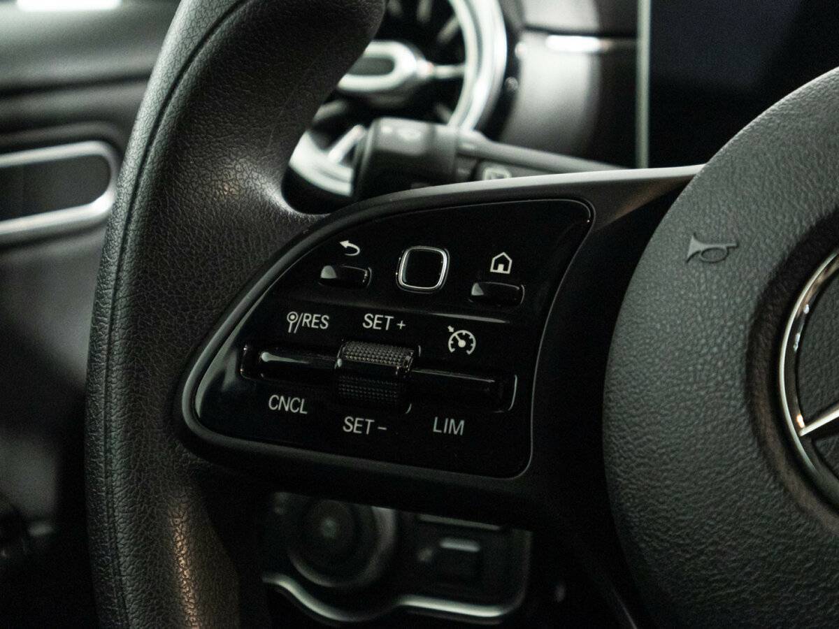 Купить Mercedes-Benz A-Класс 200, 2018, 94 000 км, фото №19