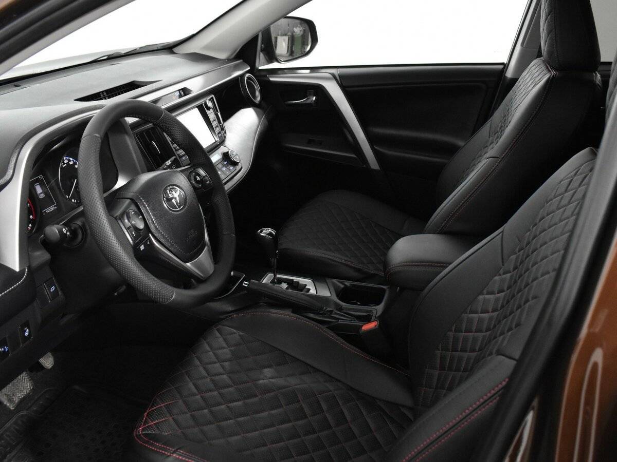 Купить Toyota RAV4, 2017, 143 286 км, фото №12