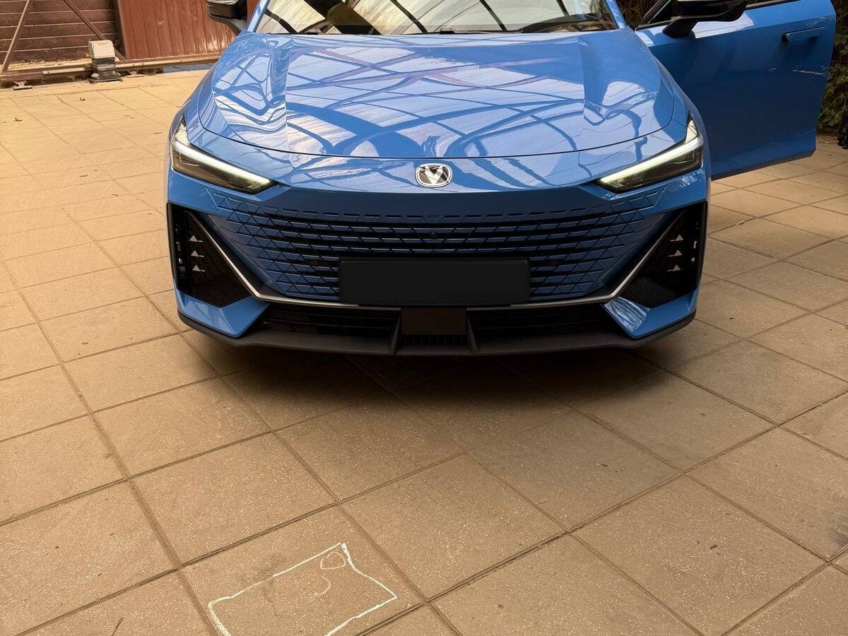 Changan UNI-V