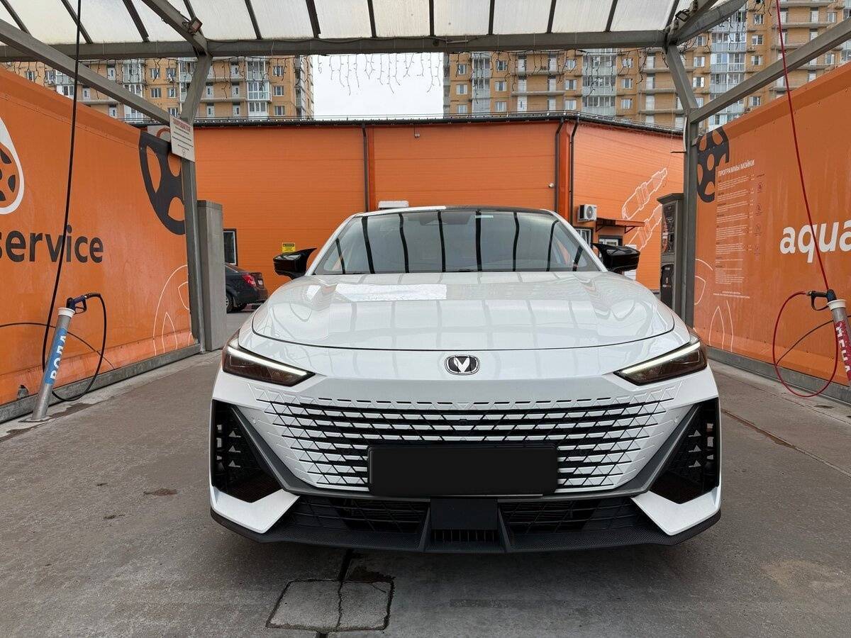 Changan UNI-V