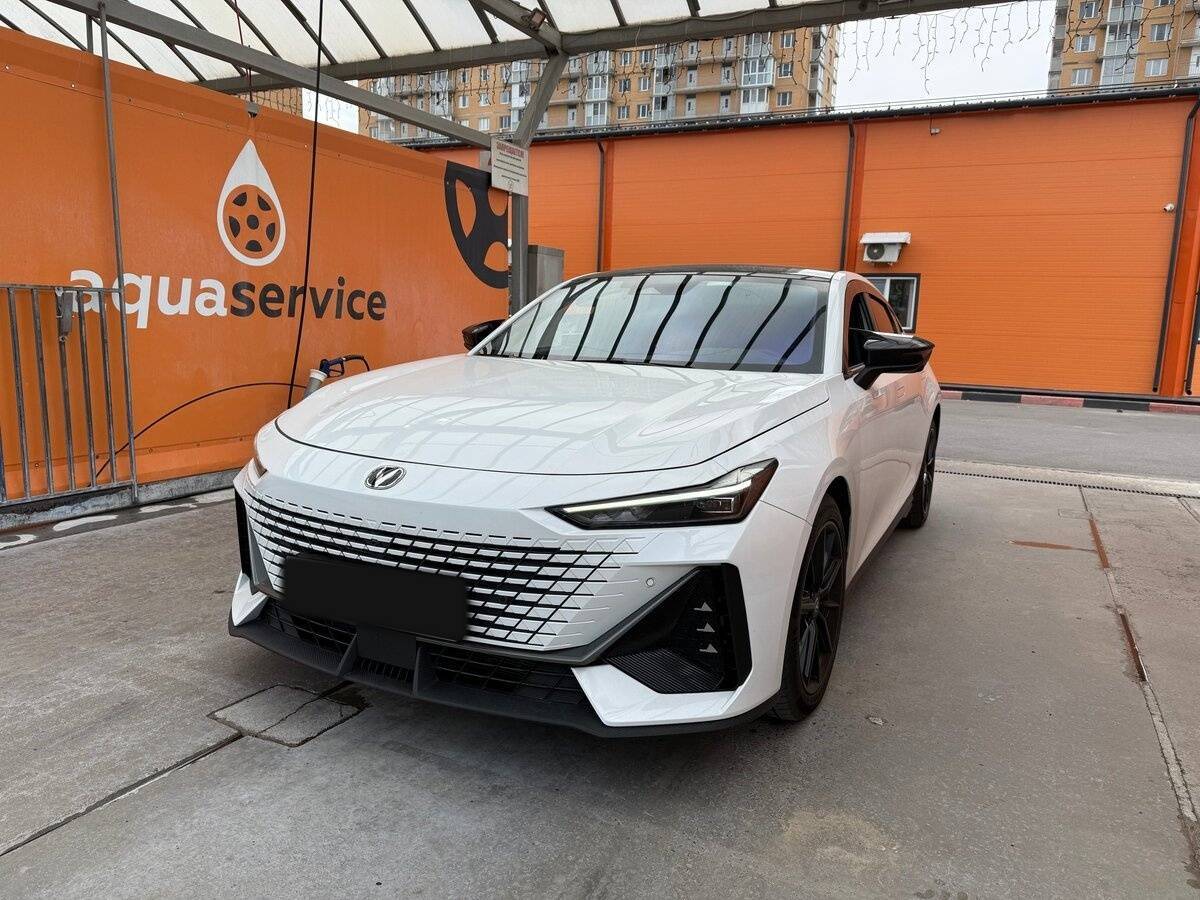 Changan UNI-V