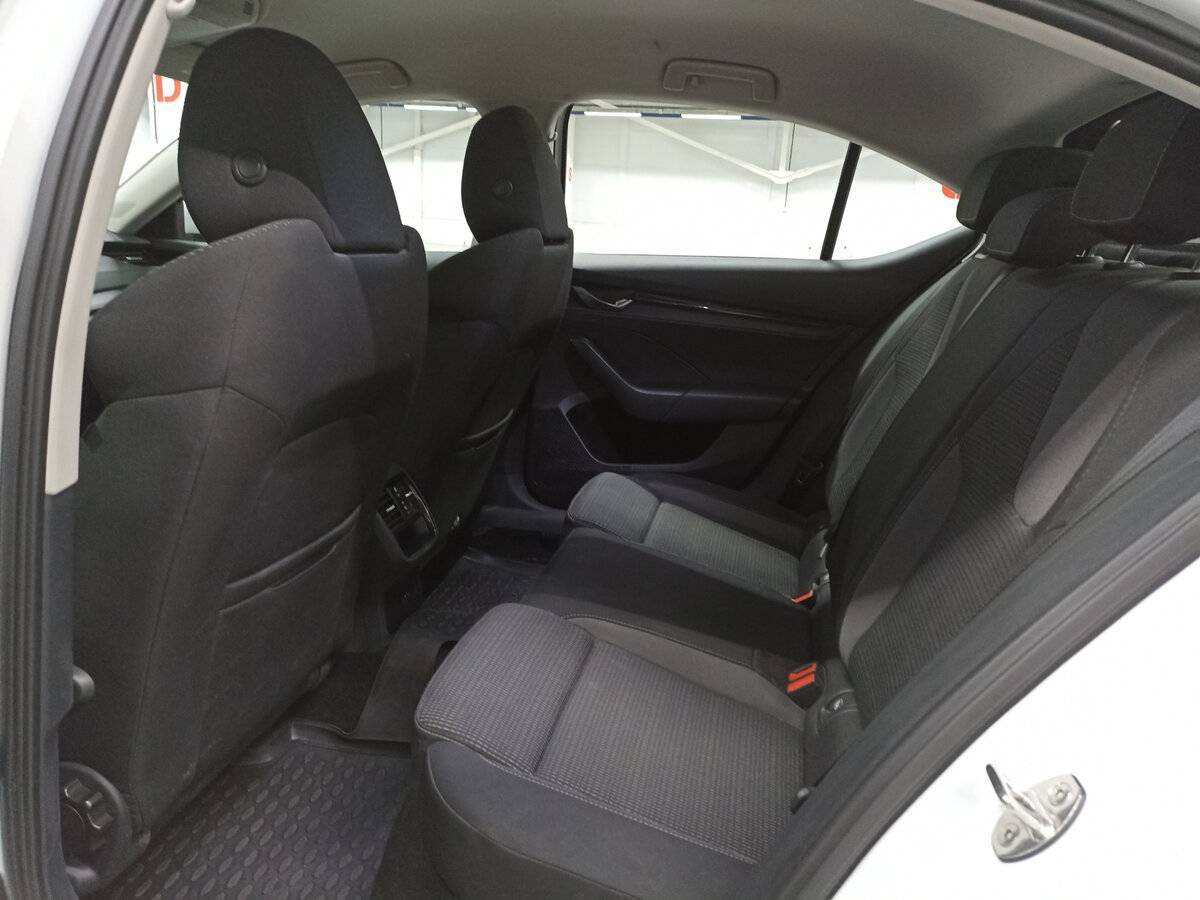 Купить Skoda Octavia, 2021, 167 259 км, фото №12